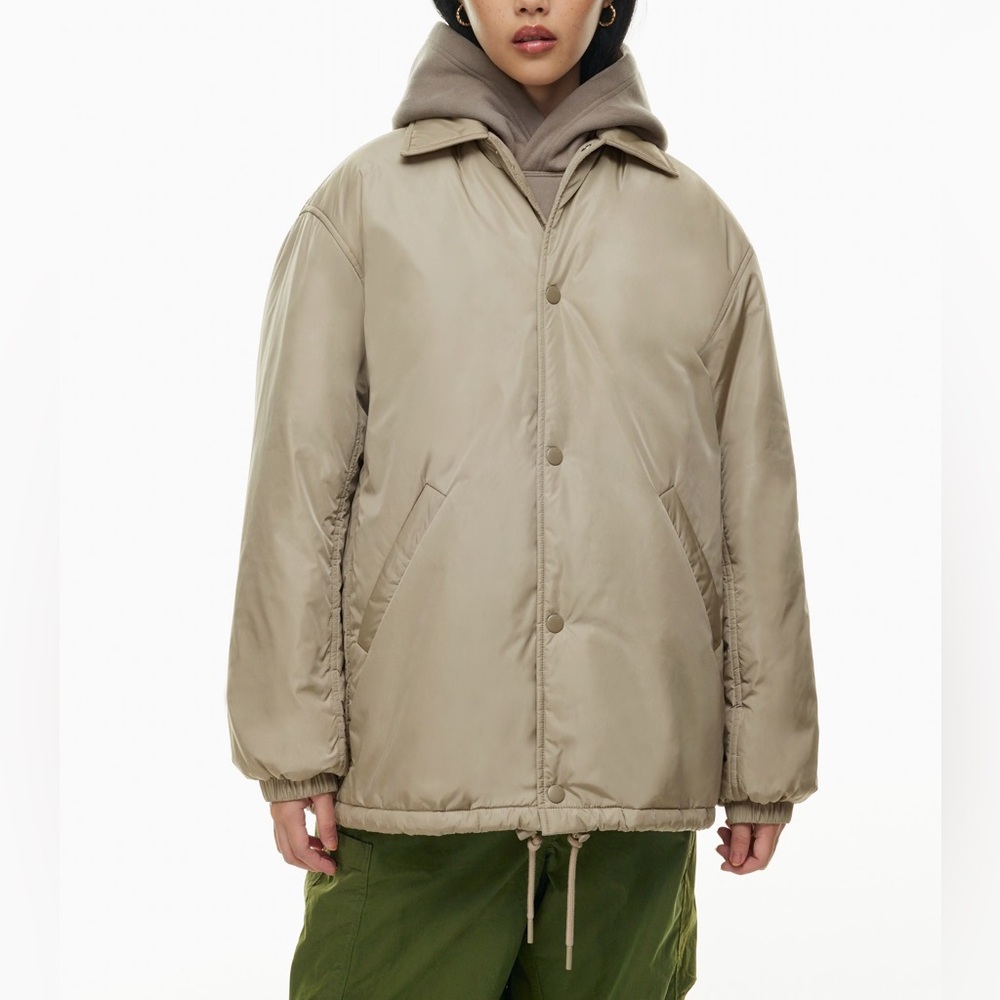 Aritizia TNA Coaches Oversized Tan Puffer Jacket